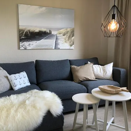 Jepsen Apartment *